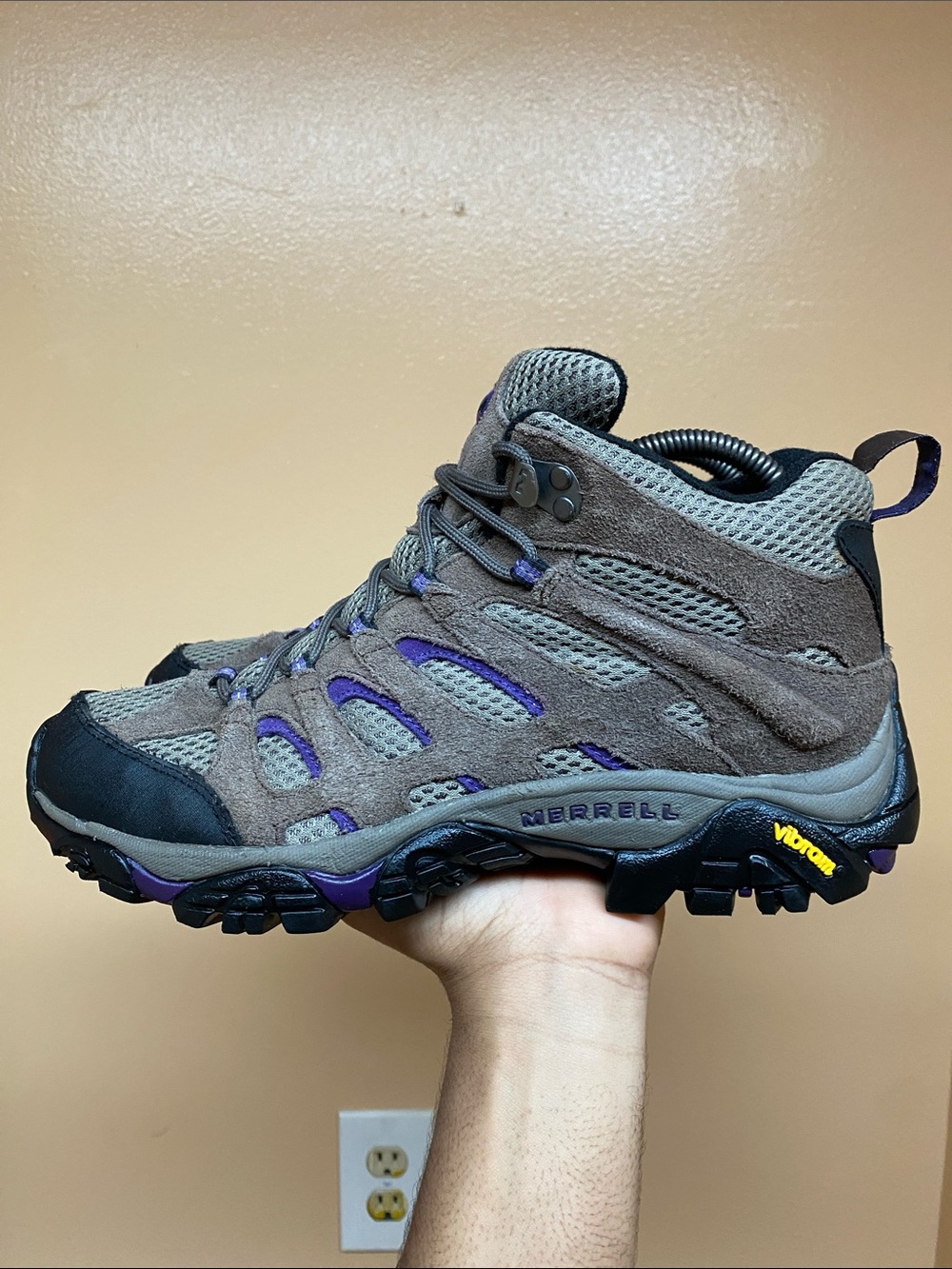 Merrell Moab 2 Mid Ventilator Women’s Hiking Boots “Bracken Purple” Size 9.5 - Picture 3 of 17